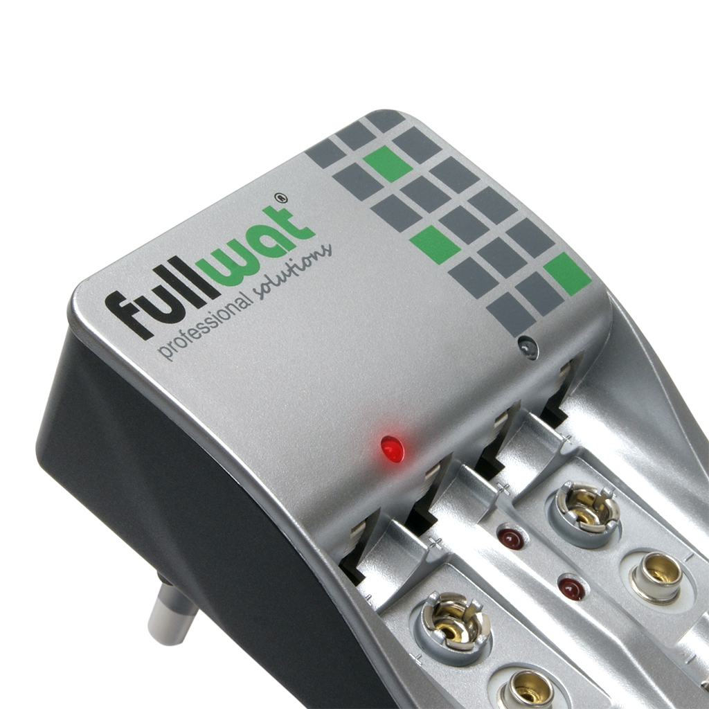 FULLWAT - FUC-005. Cargador para baterías de tipo R6 / AA | R03 / AAA | 6F22 / 9V de tecnología Ni-Cd | Ni-MH. Entrada 100 ~ 240 Vac 